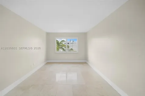 1610 Lenox Avenue Miami Beach FL 33139