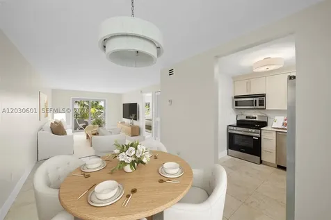 1610 Lenox Avenue Miami Beach FL 33139