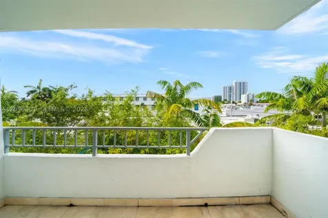 1610 Lenox Avenue Miami Beach FL 33139