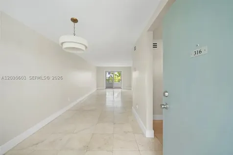 1610 Lenox Avenue Miami Beach FL 33139