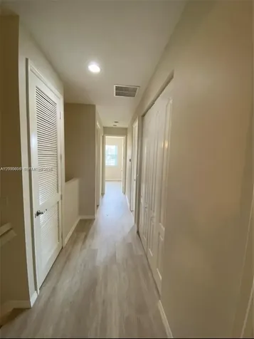 5236 SW 77th Way Davie FL 33328