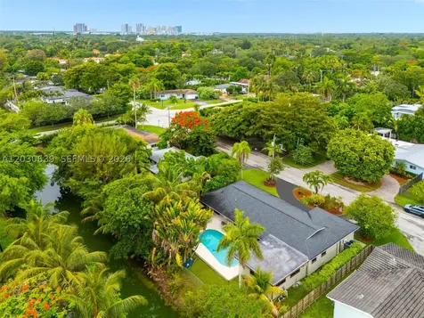 6311 SW 65th Avenue South Miami FL 33143