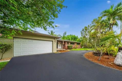 6311 SW 65th Avenue South Miami FL 33143
