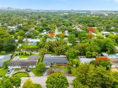 6311 SW 65th Avenue South Miami FL 33143