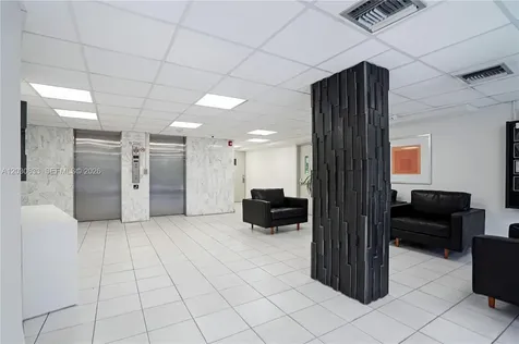 245 18th Street Miami Beach FL 33139