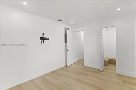3125 NW 21st Court Miami FL 33142