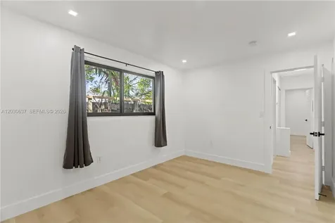 3125 NW 21st Court Miami FL 33142