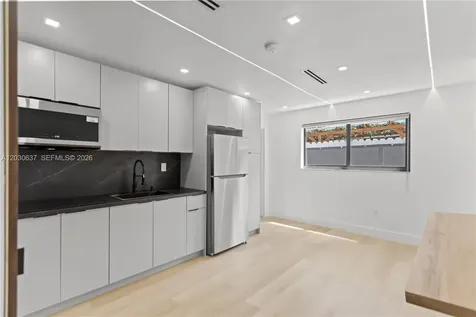3125 NW 21st Court Miami FL 33142