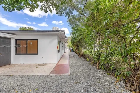 620 SW 6th Avenue Miami FL 33130