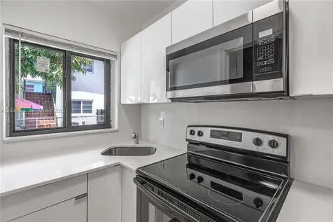 620 SW 6th Avenue Miami FL 33130