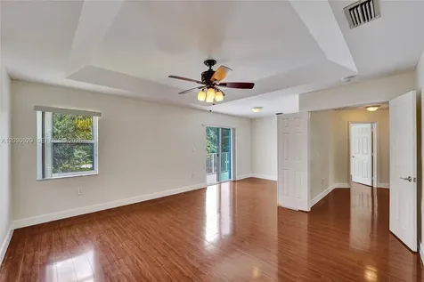 1958 NW 171st Avenue Pembroke Pines FL 33028