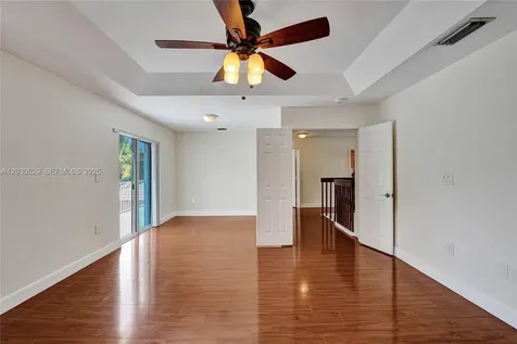 1958 NW 171st Avenue Pembroke Pines FL 33028
