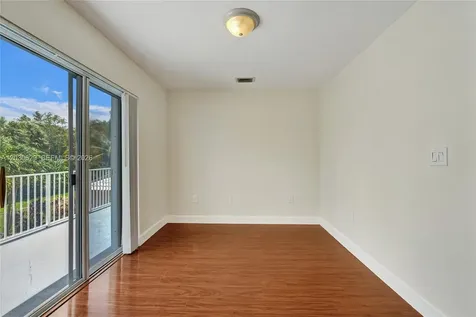 1958 NW 171st Avenue Pembroke Pines FL 33028
