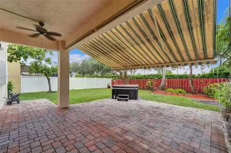 1958 NW 171st Avenue Pembroke Pines FL 33028