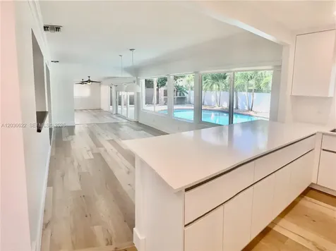 19340 NE 18th Court Miami FL 33179