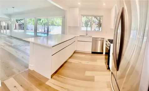 19340 NE 18th Court Miami FL 33179