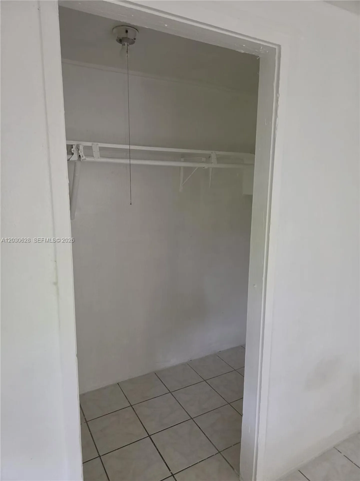 5605 Taylor Street Hollywood FL 33021