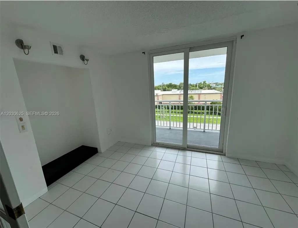 1251 NE 108th Street Miami FL 33161