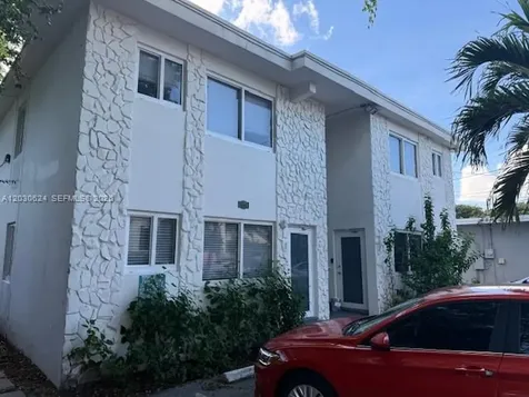 2006 Calais Drive Miami Beach FL 33141