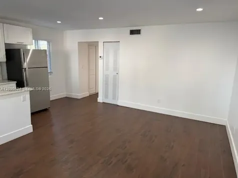 2006 Calais Drive Miami Beach FL 33141