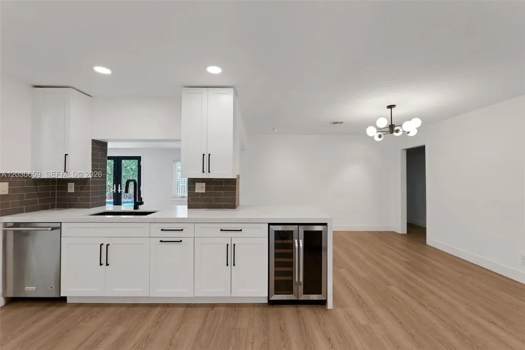 6341 NE 22nd Avenue Fort Lauderdale FL 33308