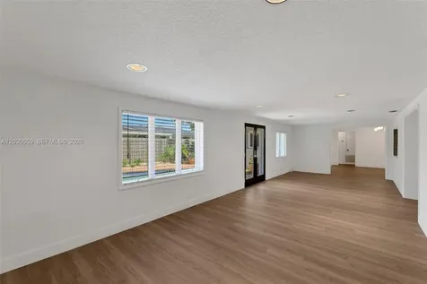 6341 NE 22nd Avenue Fort Lauderdale FL 33308