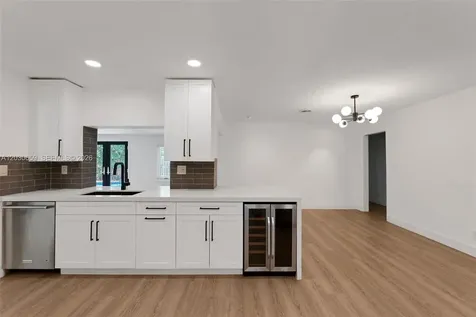 6341 NE 22nd Avenue Fort Lauderdale FL 33308