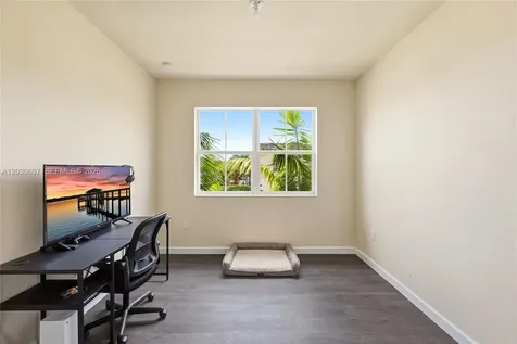 142 SE 28th Terrace Homestead FL 33033