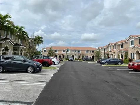 2330 SE 10th Street Homestead FL 33035