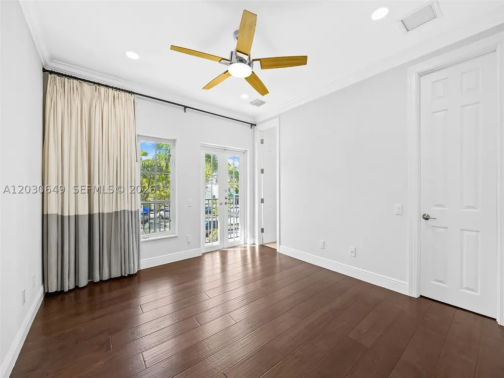 821 SE 2nd Court Fort Lauderdale FL 33301