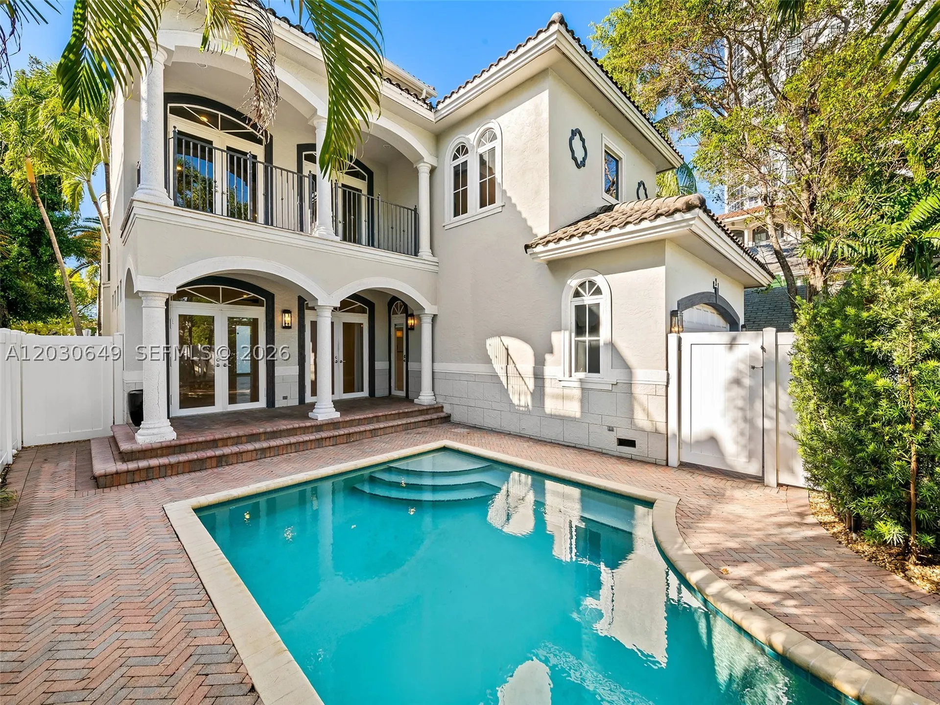 821 SE 2nd Court Fort Lauderdale FL 33301