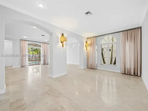 821 SE 2nd Court Fort Lauderdale FL 33301