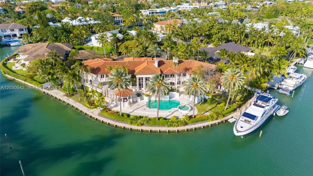 260 Cape Florida Drive Key Biscayne FL 33149