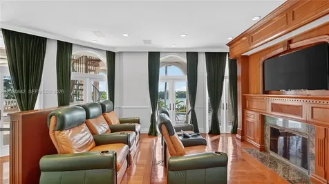 260 Cape Florida Drive Key Biscayne FL 33149