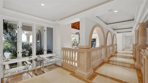 260 Cape Florida Drive Key Biscayne FL 33149