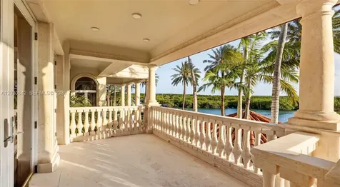 260 Cape Florida Drive Key Biscayne FL 33149