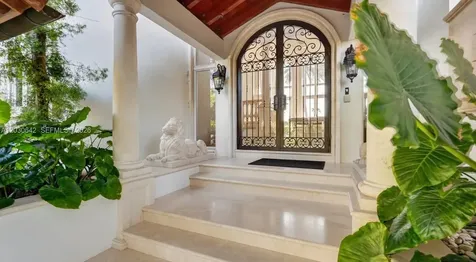 260 Cape Florida Drive Key Biscayne FL 33149
