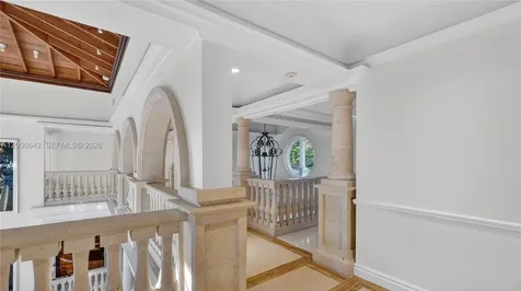 260 Cape Florida Drive Key Biscayne FL 33149