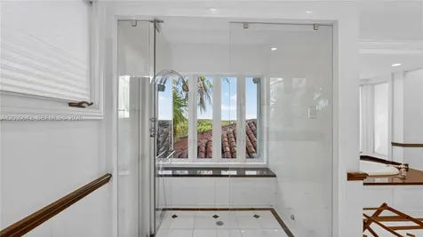 260 Cape Florida Drive Key Biscayne FL 33149