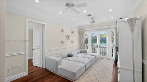 260 Cape Florida Drive Key Biscayne FL 33149
