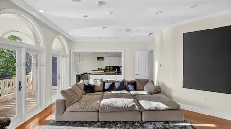 260 Cape Florida Drive Key Biscayne FL 33149