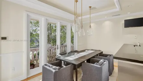 260 Cape Florida Drive Key Biscayne FL 33149