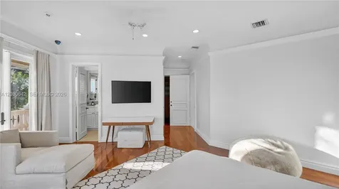260 Cape Florida Drive Key Biscayne FL 33149