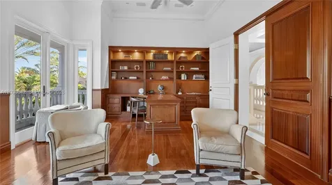 260 Cape Florida Drive Key Biscayne FL 33149