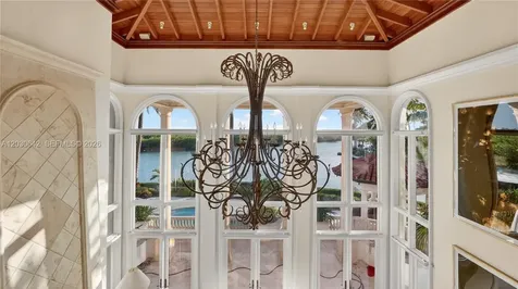 260 Cape Florida Drive Key Biscayne FL 33149