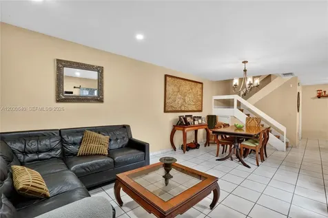 14250 SW 94th Cir Lane Miami FL 33186
