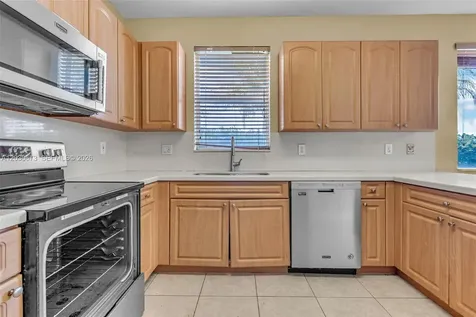 5149 SW 137th Avenue Miramar FL 33027