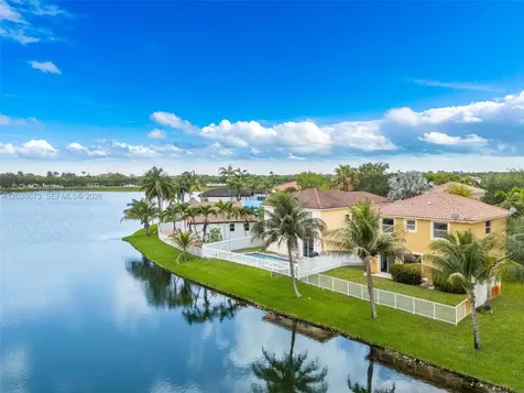 5149 SW 137th Avenue Miramar FL 33027