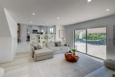 9340 NW 32nd Street Sunrise FL 33351