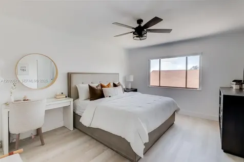 9340 NW 32nd Street Sunrise FL 33351